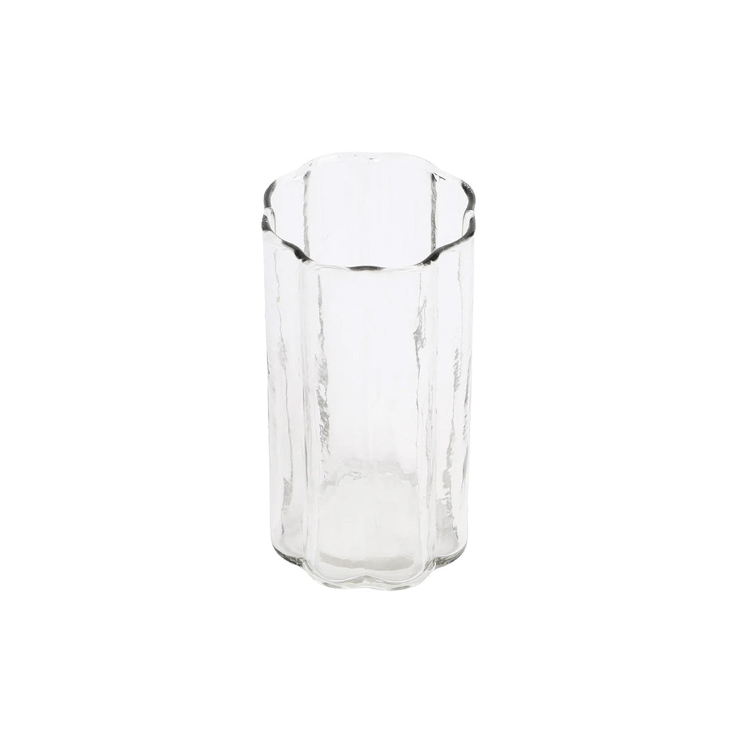 Clear scalloped daisy drinking glass